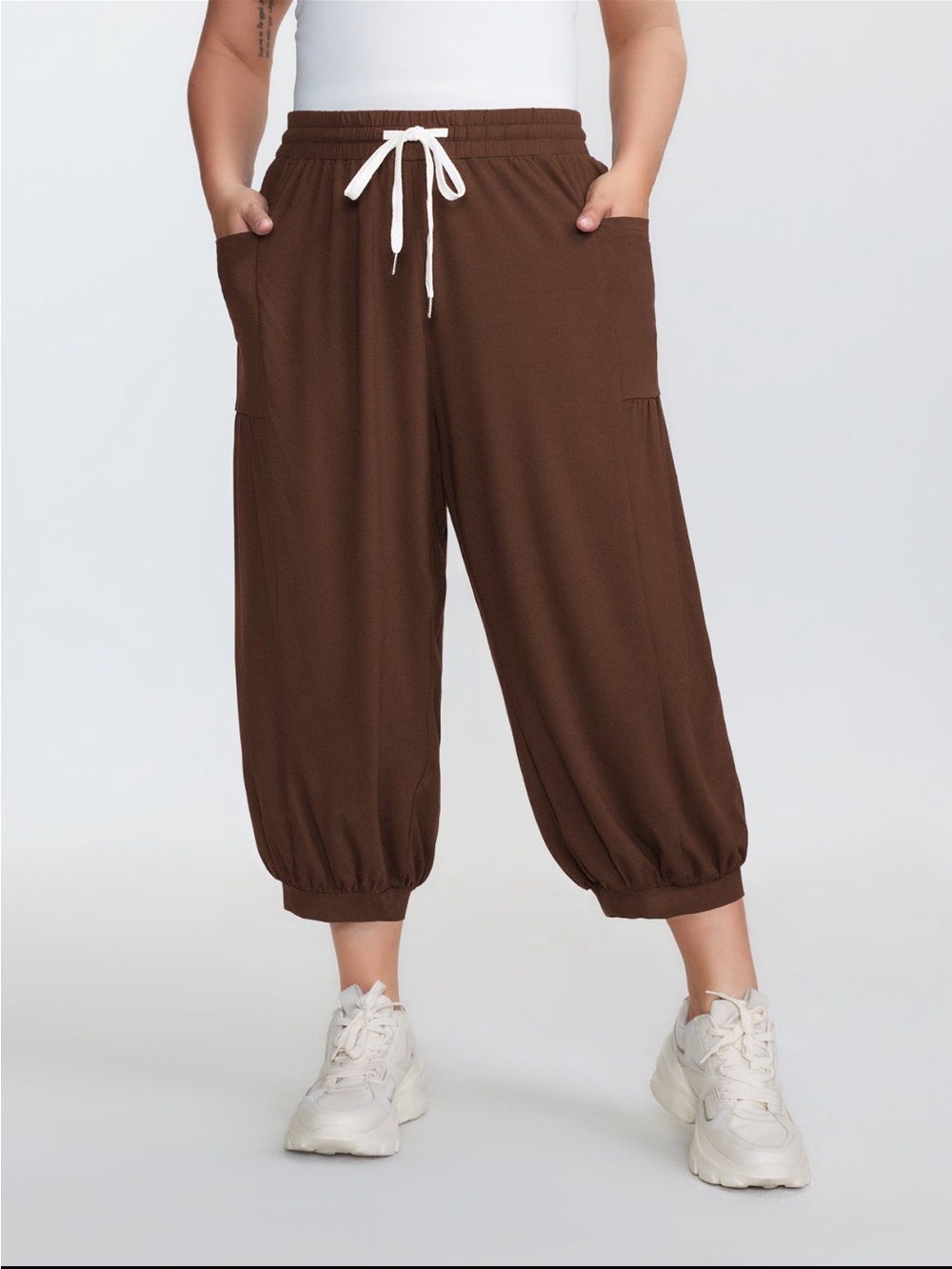 BloomChic Relaxed Drawstring Crop Pants - Brown size 1X (14-16) NWOT